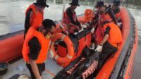 pompong-pencari-nipah-terbalik-di-i