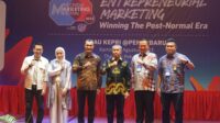 gubernur-syamsuar-resmi-membuka-ind