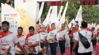momen-kapolda-riau-ikut-lomba-lari (1)