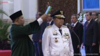 dilantik-sebagai-gubernur-riau-edy