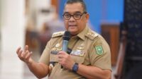 senin-edy-natar-dilantik-presiden