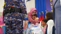 momen-haru-irjen-iqbal-dan-istri-pe