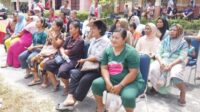 ngungsi-di-posko-banjir-warga-kam