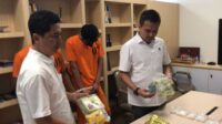 polisi-tangkap-dua-pengedar-2-kg-sa