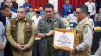 tangani-banjir-pemprov-riau-terima
