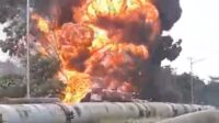 truk-tangki-bbm-terbakar-di-dumai