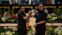 pj-sekdaprov-riau-sampaikan-jawaban