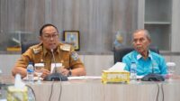 pj-gubernur-riau-rapat-bersama-koni (1)