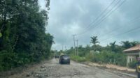 jalan-rusak-peranap-kelayang-pupr