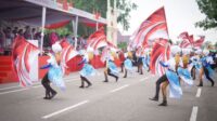 ribuan-masyarakat-antusias-sambut-p