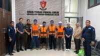 berkas-lengkap-4-pelaku-ilegal-log