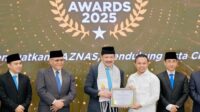 gubri-abdul-wahid-dianugerahi-pengh