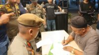 81236-news-buang-sampah-sembara