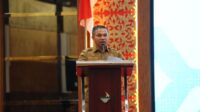 gubernur-abdul-wahid-tegaskan-komit