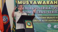 Menaker Hubungan Industrial Harus Naik Kelas agar Pekerja Tak Tertinggal oleh AI - 2