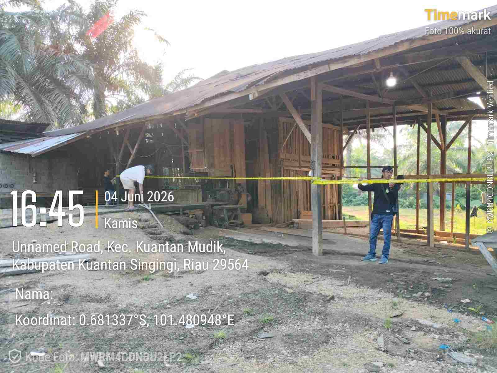 Lima Sawmill di Kuantan Mudik Dipasangi Police Line, Polisi Dalami Dugaan Pelanggaran Perizinan